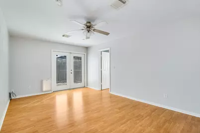 1307 S Live Oak Street, Rockport, TX 78382 - Photo 19