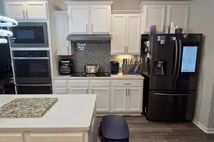 2375 Diamond D Dr, Beaumont, TX 77713 - Photo 15