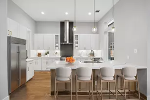 1181 W 19th St, Houston, TX 77008 - Photo 9
