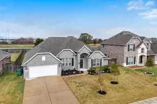 1524 N Blue Bonnet Ln, Angleton, TX 77515 - Photo 39