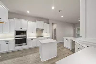 1524 N Blue Bonnet Lane, Angleton, TX 77515 - Photo 17