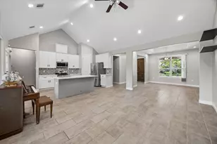 3810 Saratoga Dr, Houston, TX 77088 - Photo 15