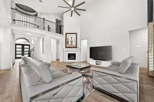 2506 Falling Fig Ln, Richmond, TX 77406 - Photo 11