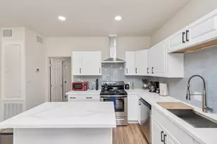 1812 Wheeler St, Houston, TX 77004 - Photo 9