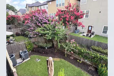 10602 Enclave Shadows Court, Houston, TX 77043 - Photo 49