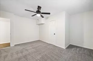 723 Lochnell Dr, Houston, TX 77062 - Photo 31