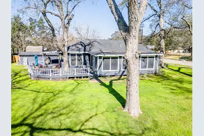 105 W Stockbridge Street, Eagle Lake, TX 77434 - Photo 35