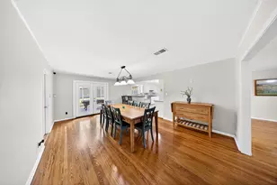 6015 De Moss Dr, Houston, TX 77081 - Photo 7