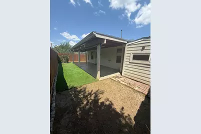 10834 Cane Grove Lane, Houston, TX 77075 - Photo 11