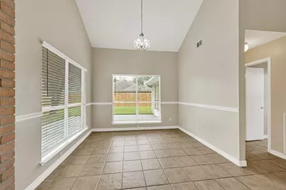 12322 Meadow Ridge Drive, Stafford, TX 77477 - Photo 7