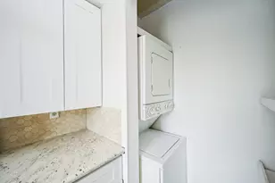 3900 Woodchase Dr, Houston, TX 77042 - Photo 15