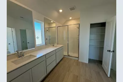 9222 Callum Nest Court, Baytown, TX 77521 - Photo 9