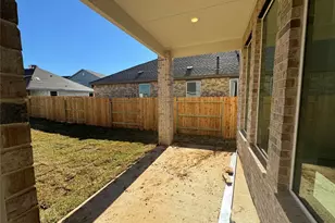 9222 Callum Nest Ct, Baytown, TX 77521 - Photo 7
