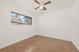 13335 Trompilla Ln, Houston, TX 77083 - Photo 45