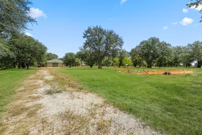 32956 Londonderry Drive, Waller, TX 77484 - Photo 5