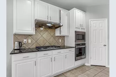 2507 Stonebury Lane, Sugar Land, TX 77479 - Photo 7