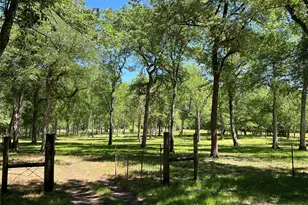 4901 County Rd 216, Hungerford, TX 77435 - Photo 5