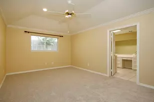 422 Cherry Laurel Dr, Tomball, TX 77375 - Photo 29