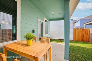 555 Avisa Dr, Kemah, TX 77565 - Photo 37