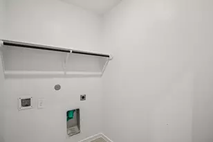 555 Avisa Dr, Kemah, TX 77565 - Photo 17