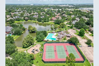 5518 Fragrant Cloud Court, Houston, TX 77041 - Photo 45