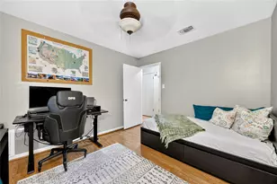 12135 Ella Lee Ln, Houston, TX 77077 - Photo 27