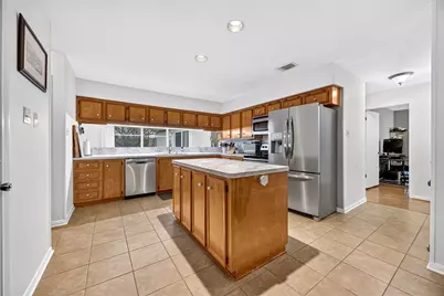 12135 Ella Lee Lane, Houston, TX 77077 - Photo 17