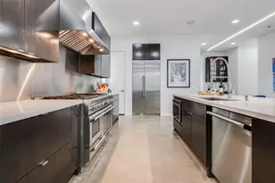 2014 Park St, Houston, TX 77019 - Photo 11