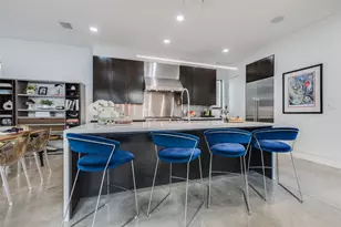 2014 Park St, Houston, TX 77019 - Photo 9