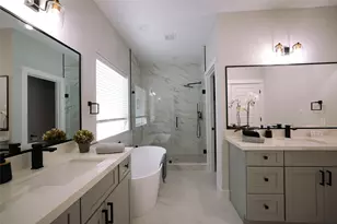 1614 Euel St, Houston, TX 77009 - Photo 9