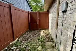 13619 Harpers Bridge Dr, Houston, TX 77041 - Photo 17