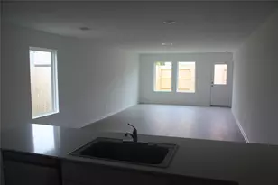 3128 Twisted Myrtle Dr, Conroe, TX 77301 - Photo 5