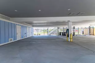 1325 35th St, Galveston, TX 77551 - Photo 23