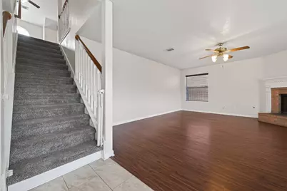 6002 Villa Hills Drive, Houston, TX 77066 - Photo 9