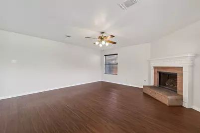 6002 Villa Hills Drive, Houston, TX 77066 - Photo 13