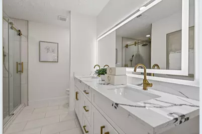 6207 Rollingbrook Drive, Houston, TX 77096 - Photo 25