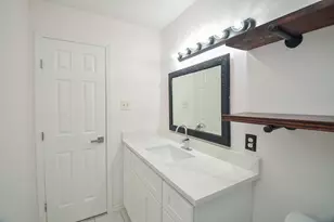 3722 Brier Gardens Dr, Houston, TX 77082 - Photo 29