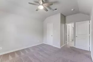 2003 Doolan Dr, Conroe, TX 77301 - Photo 43