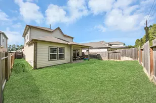 215 Intrepid Trl, Magnolia, TX 77354 - Photo 35