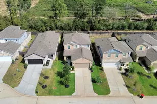 215 Intrepid Trl, Magnolia, TX 77354 - Photo 41