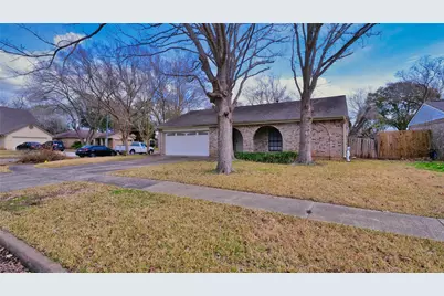 2915 Mesquite Drive, Sugar Land, TX 77479 - Photo 3