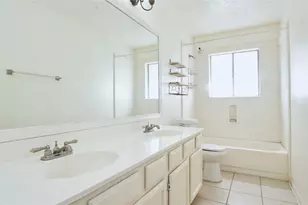 2915 Mesquite Dr, Sugar Land, TX 77479 - Photo 23