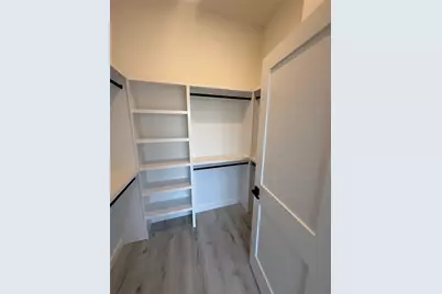 2000 Riverside Farms Road #21101, Austin, TX 78741 - Photo 17