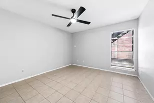 9616 Long Point Rd, Houston, TX 77055 - Photo 3