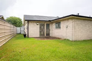 12130 Glen Hollow Dr, Houston, TX 77048 - Photo 13