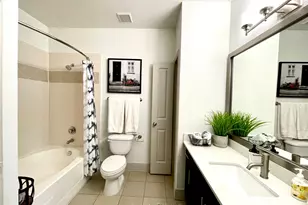 2222 Smith St, Houston, TX 77002 - Photo 3