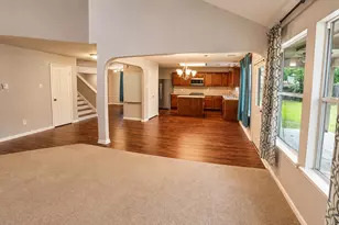 9607 Memorial Crossing Ct, Tomball, TX 77375 - Photo 5