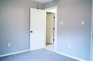 5211 Myrtlewood St, Houston, TX 77033 - Photo 7