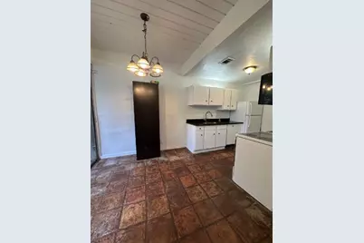 14 Lakeway Street, Conroe, TX 77304 - Photo 5
