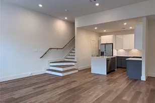 881 Rachel St, Houston, TX 77091 - Photo 3